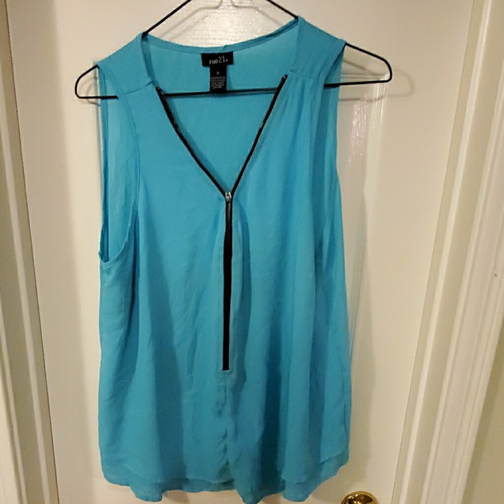 Zip front sleeves blouse